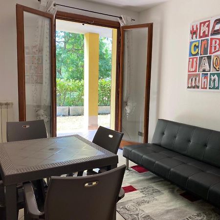 דסנזאנו דל גארדה Appartamento Il Faro Con Giardino In Residence Con Piscina מראה חיצוני תמונה
