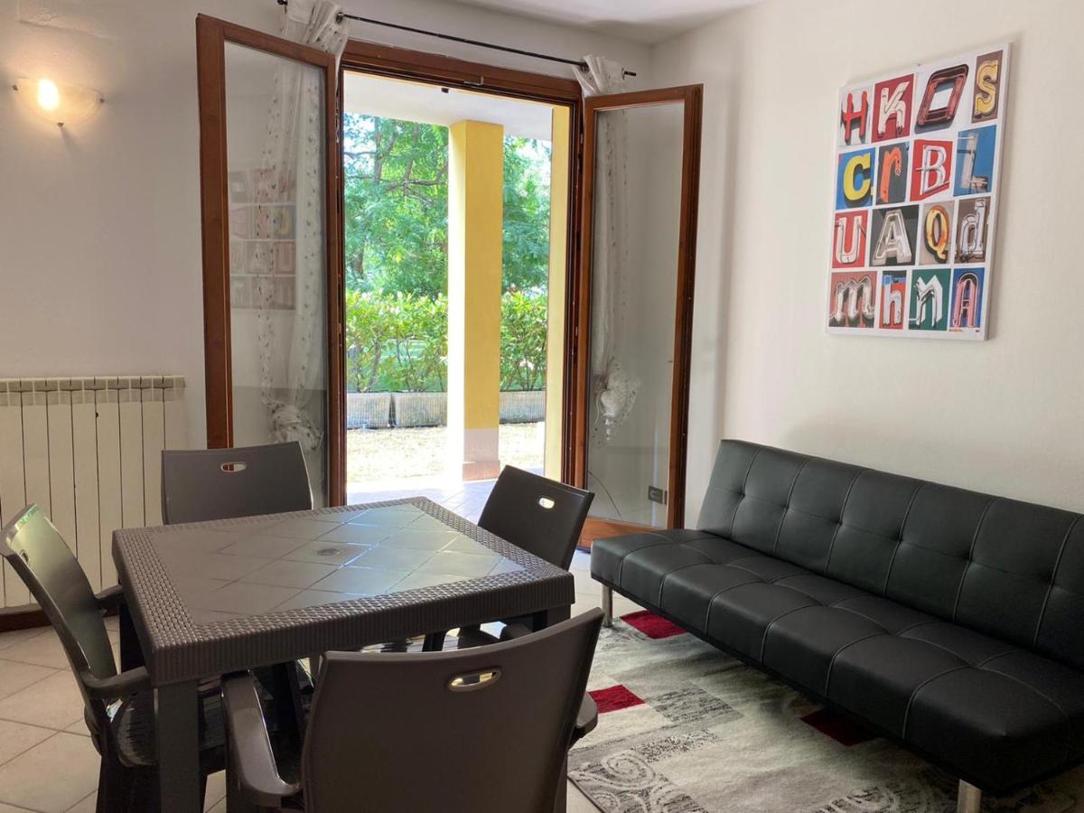 דסנזאנו דל גארדה Appartamento Il Faro Con Giardino In Residence Con Piscina מראה חיצוני תמונה