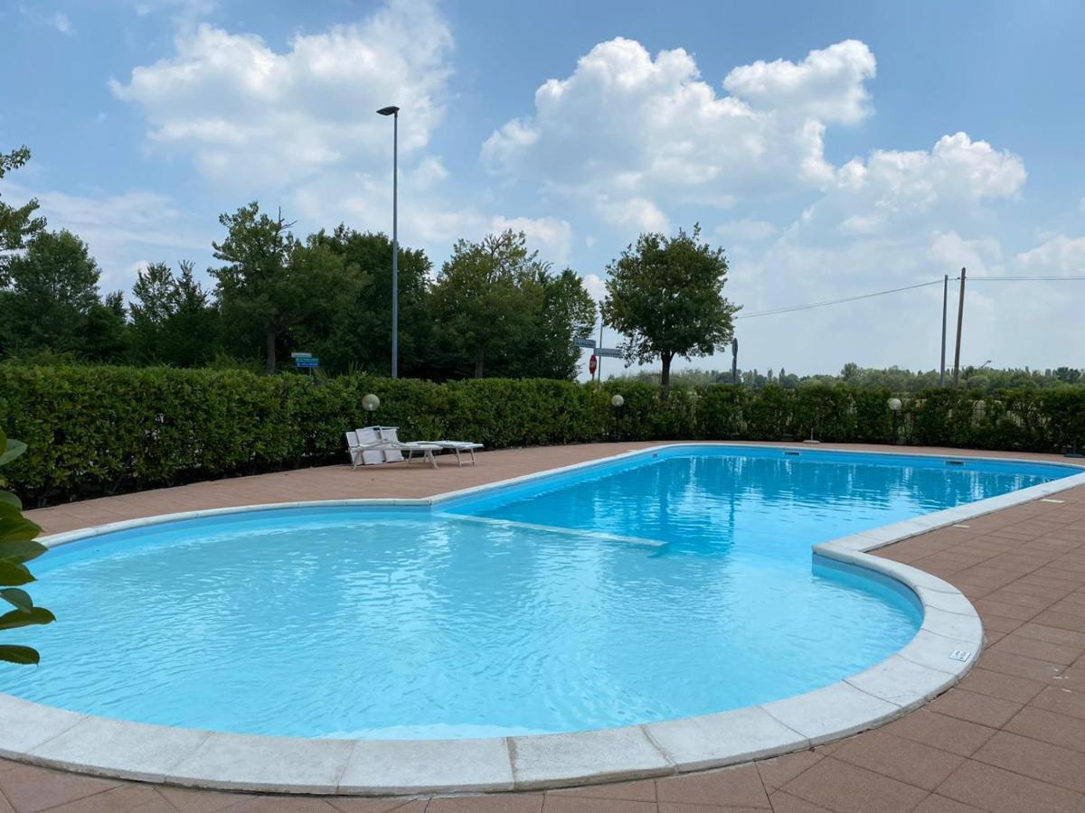 דסנזאנו דל גארדה Appartamento Il Faro Con Giardino In Residence Con Piscina מראה חיצוני תמונה