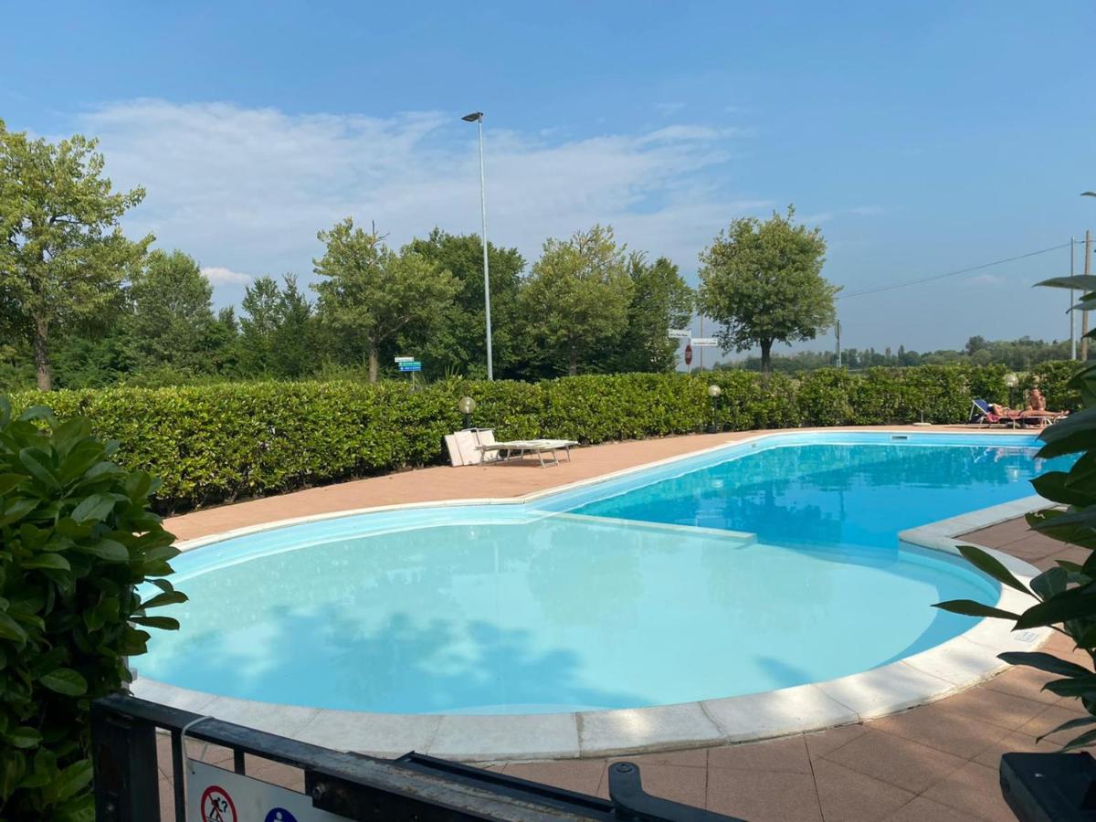 דסנזאנו דל גארדה Appartamento Il Faro Con Giardino In Residence Con Piscina מראה חיצוני תמונה
